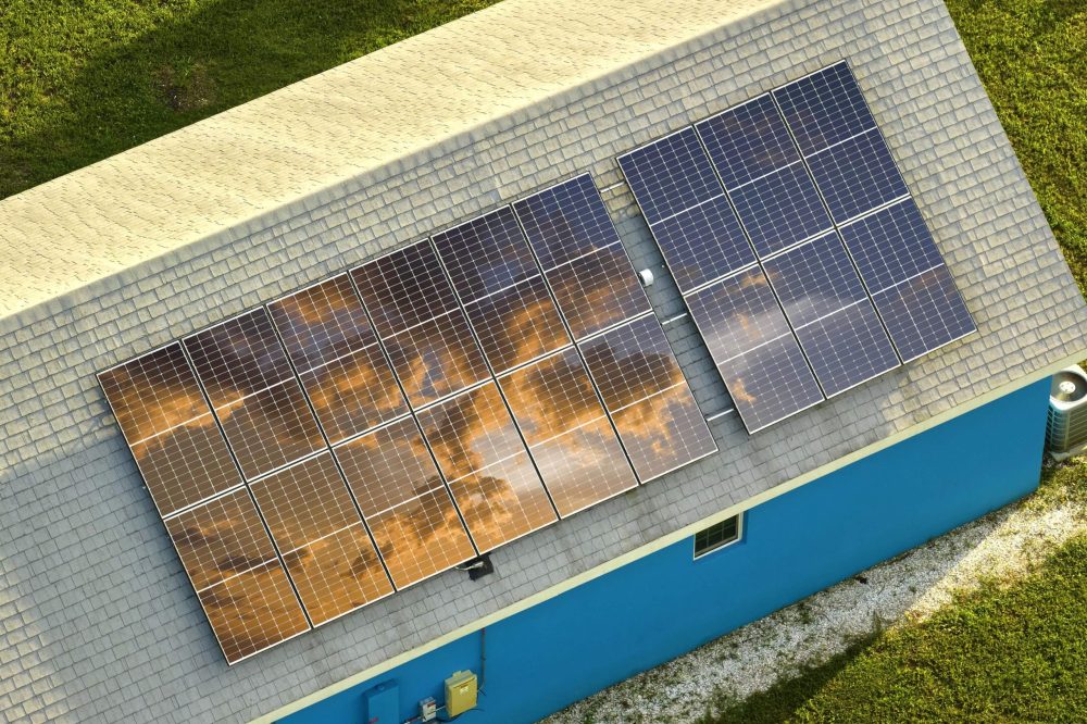 Read more about the article Are solar panels a good investment for businesses?